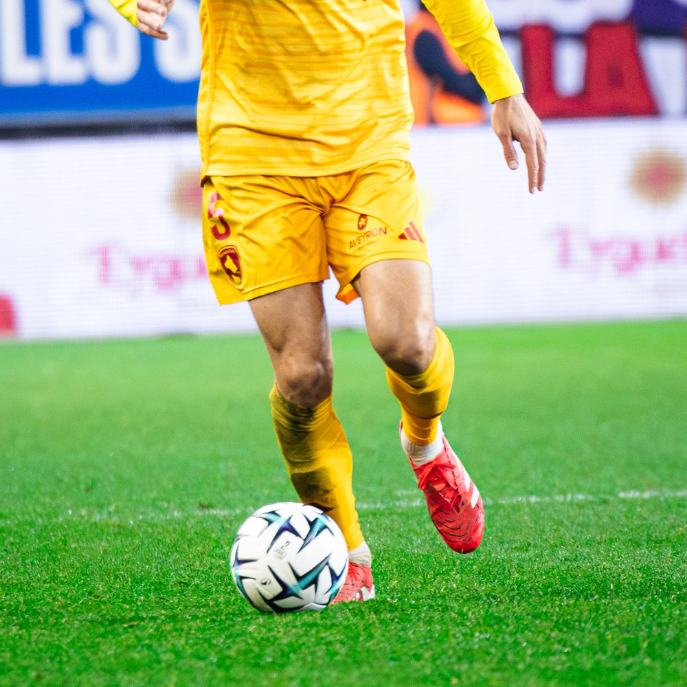 SHORT EXTERIEUR JUNIOR 25-26