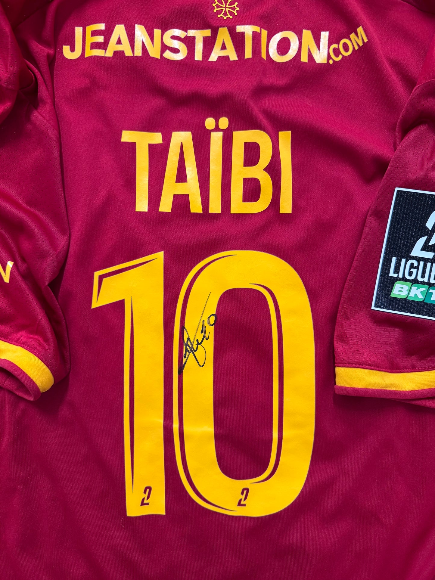 Maillot porté et signé - TAIBI (buteur de RAFxFCL)